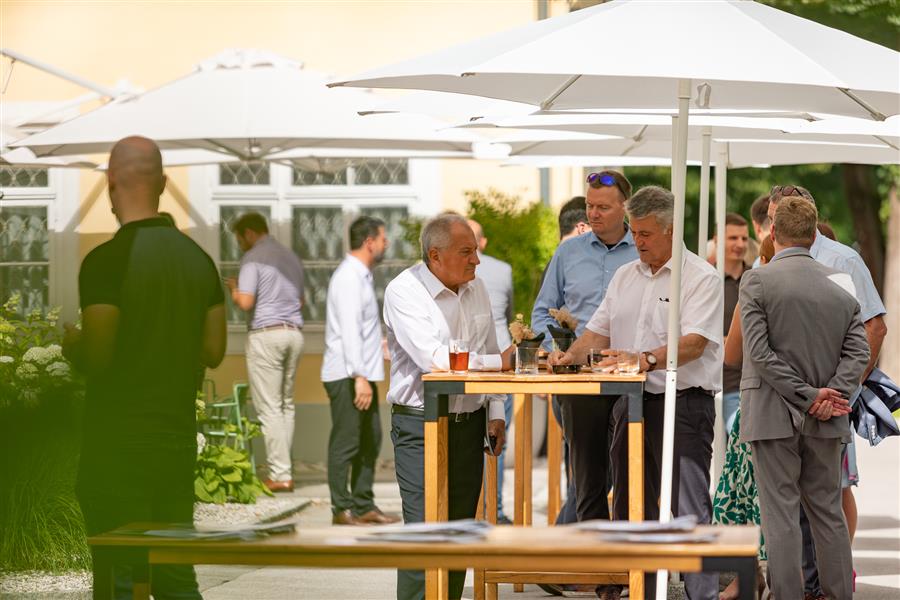 Join the Center of Innovation – Nextistence Is Waiting for You!